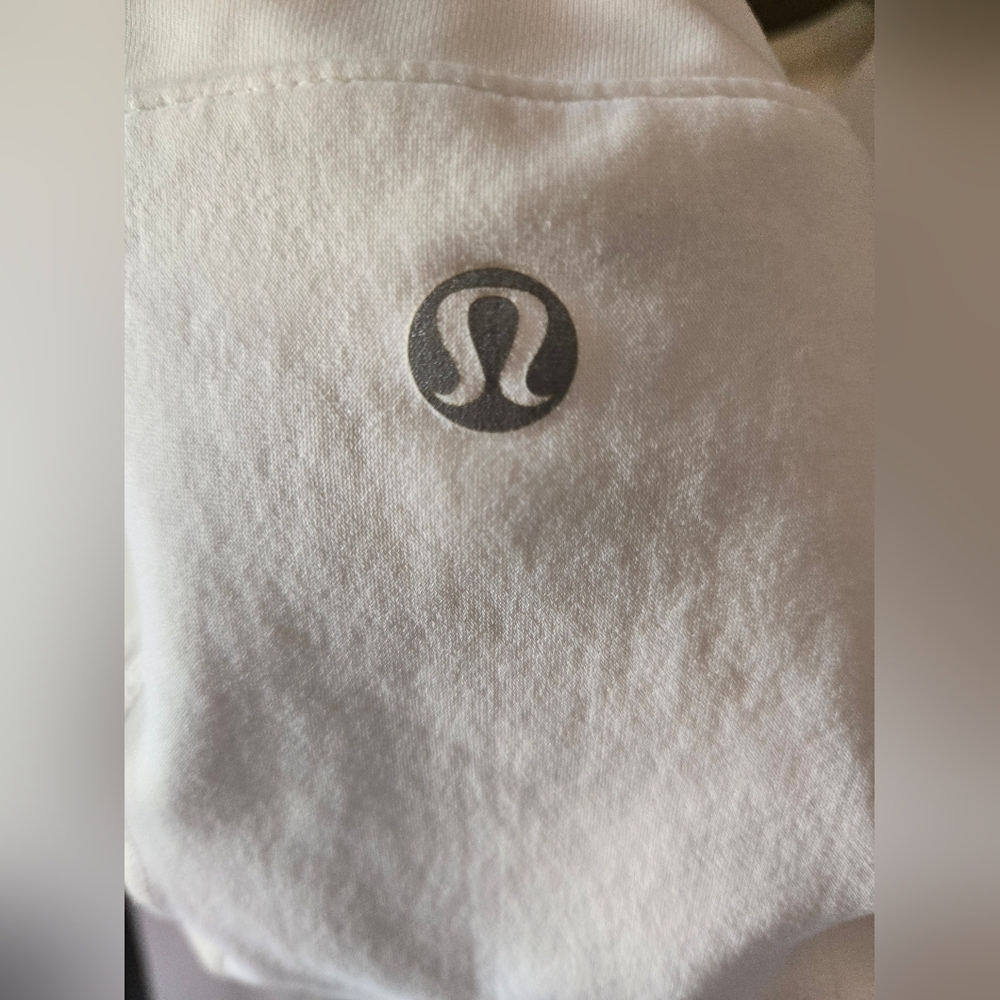 Lululemon Hoodie 3/4 Zip Front Back Pocket 4 Summer Travel Packable Run Outdoors - Picture 6 of 12